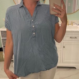 Chambray Short Sleeve Top